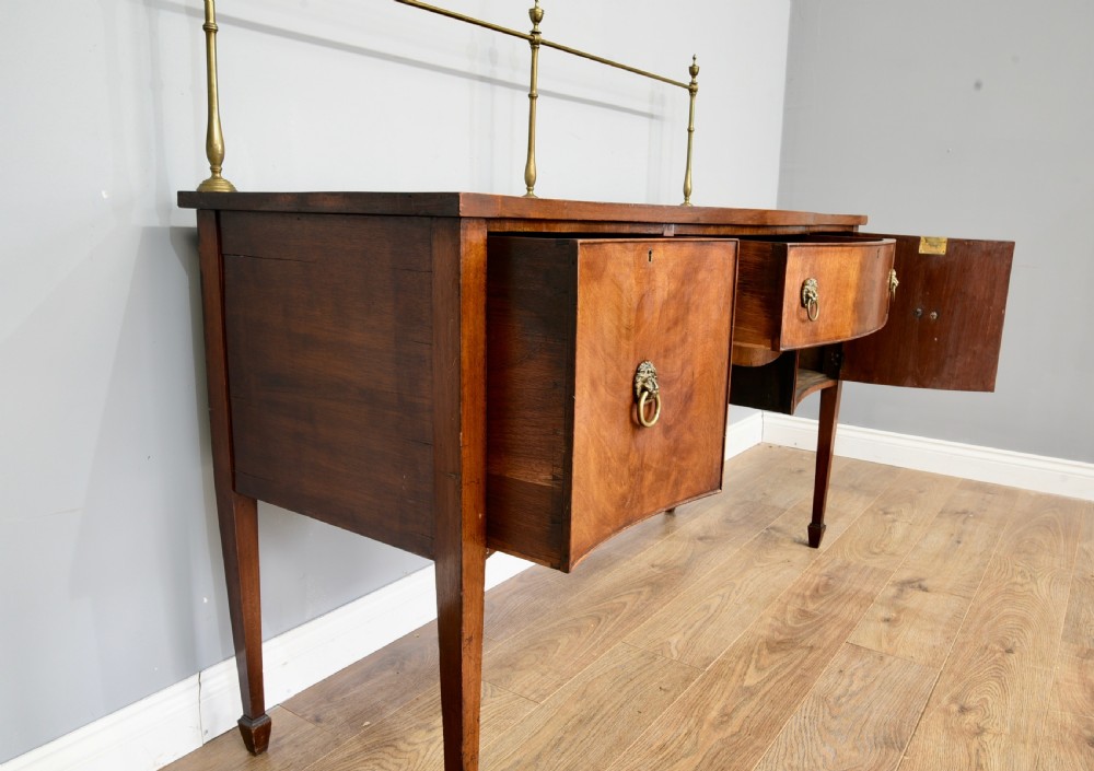 Georgian mahogany serpentine sideboard  View IV