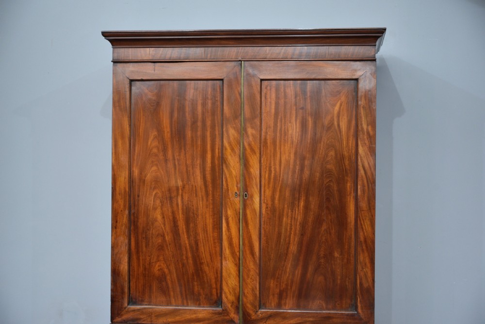Georgian mahogany linen press  View IV
