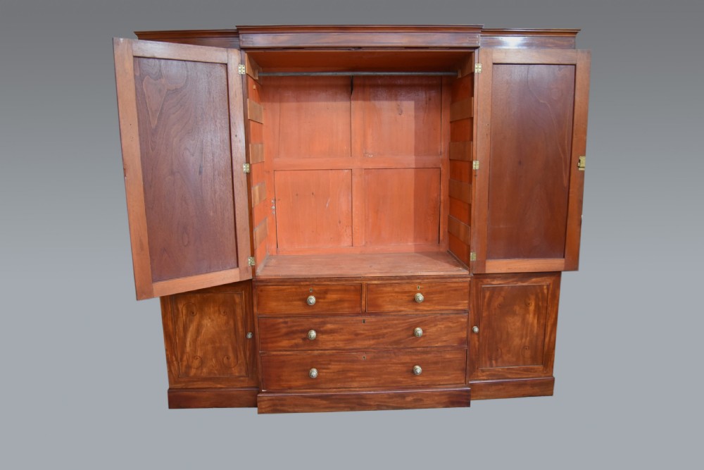 Regency mahogany 4 door wardrobe  View III