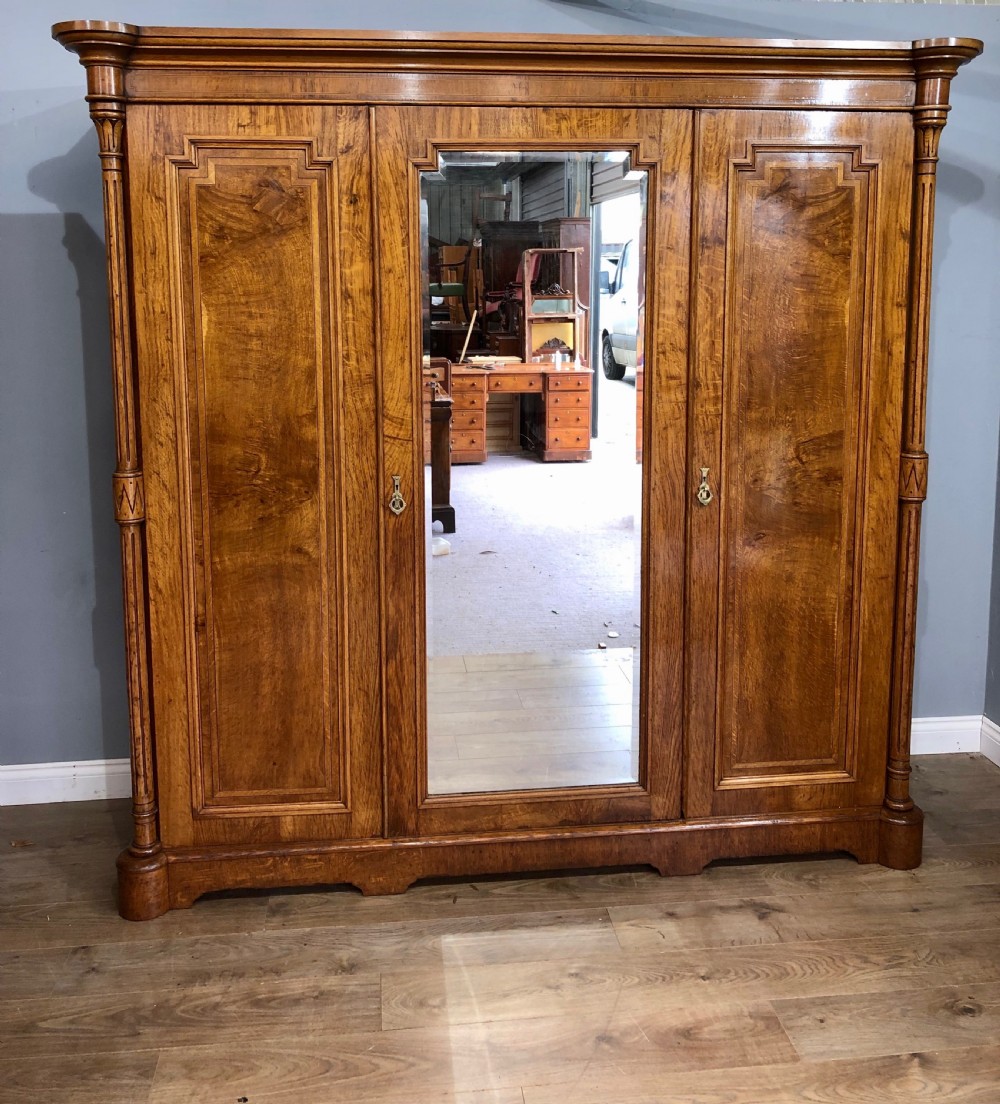 Victorian pollard oak triple wardrobe compactum 