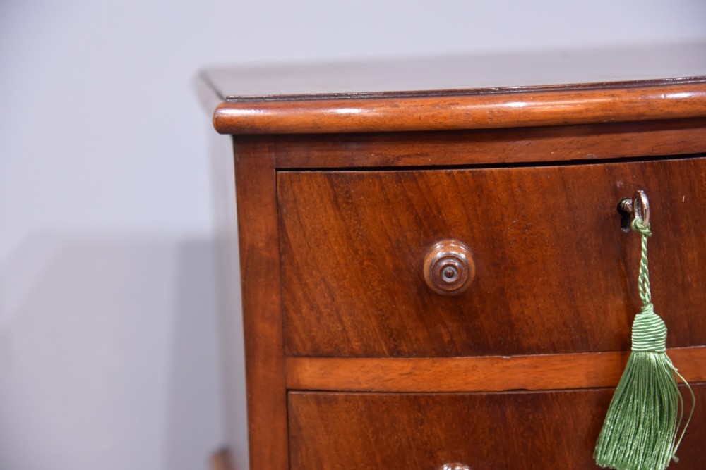 Small Victorian bow front mahogany  apprentice chest sampler  View V