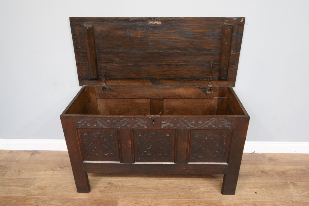 Late 18th century carved oak coffer  View IV