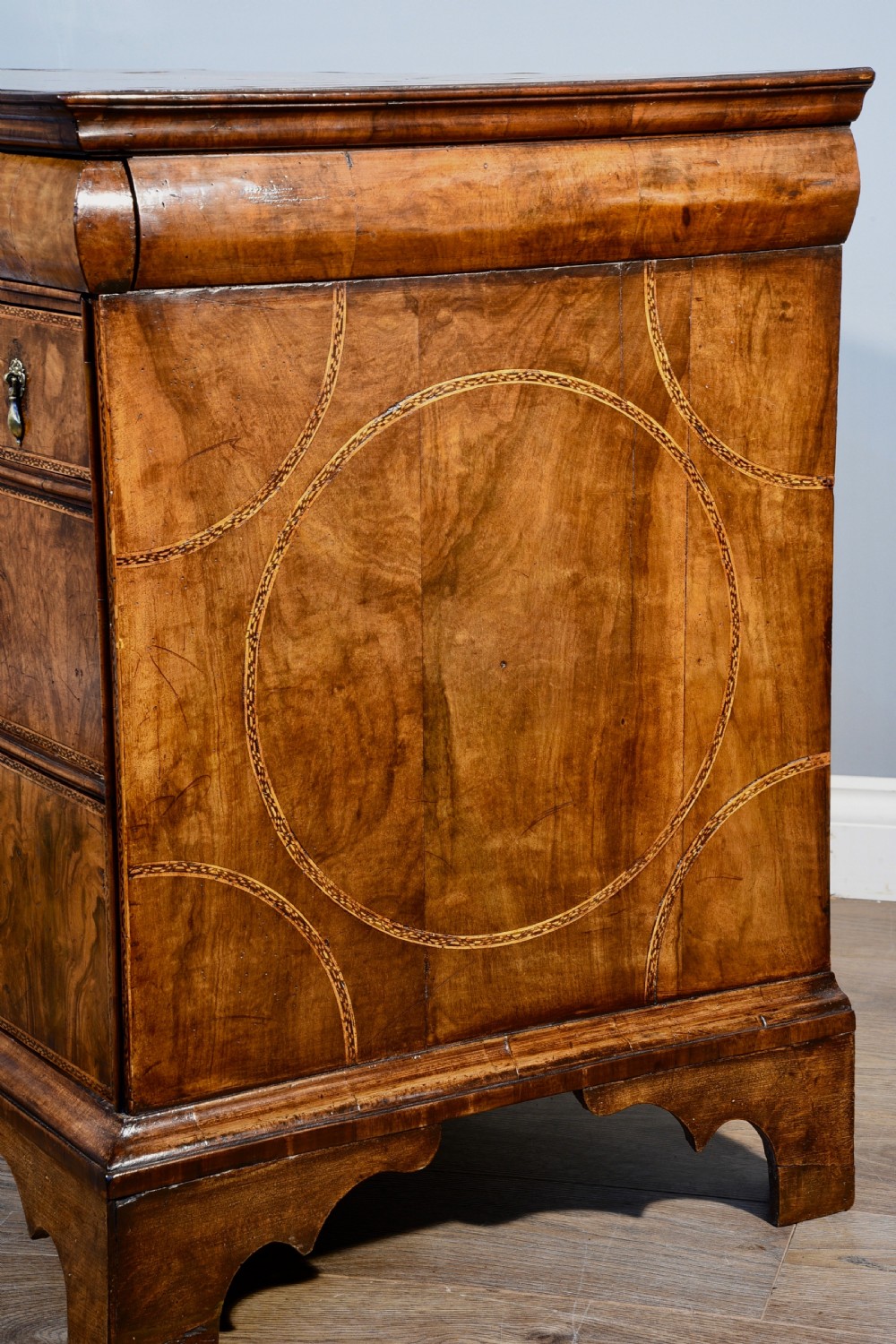 Antique Queen Anne walnut chest of drawers  View IV
