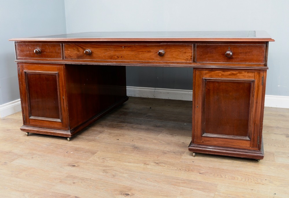 Large Antique victorian mahogany partners desk  View III