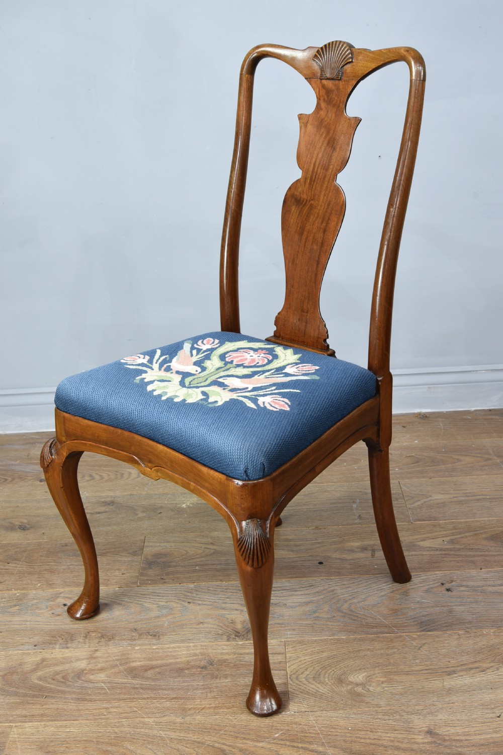 Antique set of 19th century Queen Anne style walnut chairs  View III
