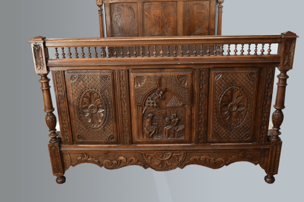 Antique carved oak double bed  View II