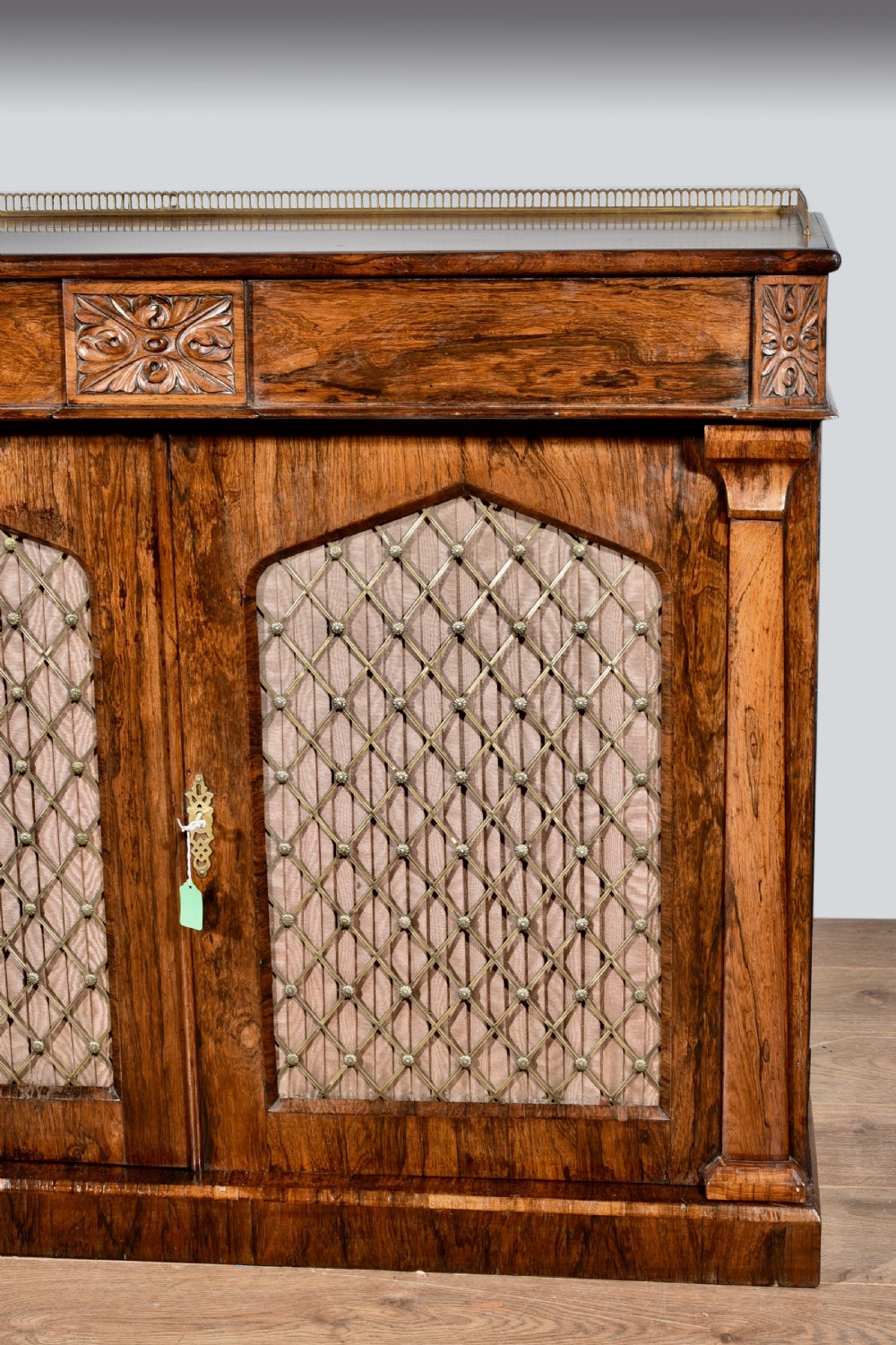 Fine Regency rosewood chiffonier sideboard  View III