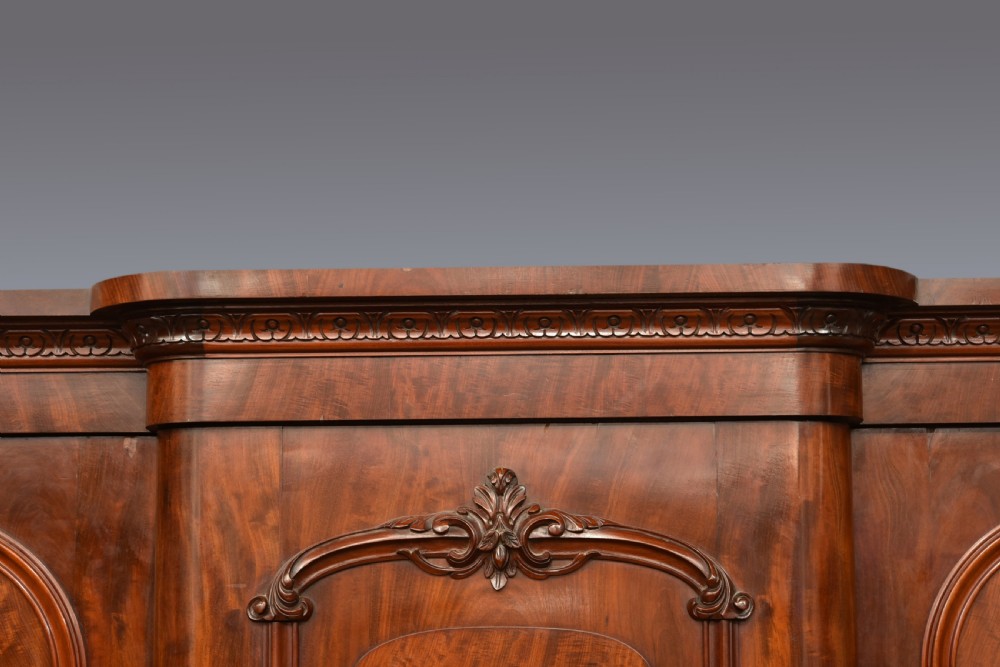 Victorian mahogany breakfront triple wardrobe  View IV