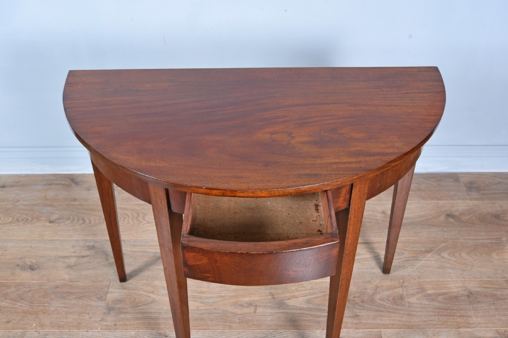 Georgian mahogany console table  View III
