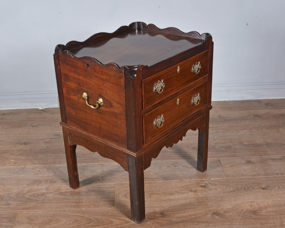 Georgian mahogany tray top night stand lamp table  View III