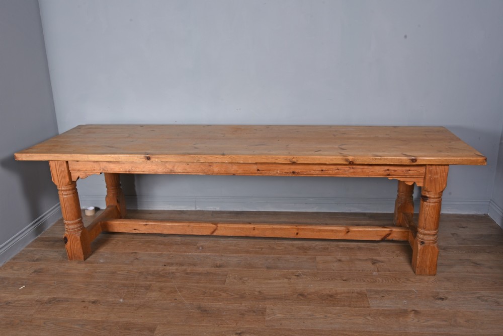 Large Victorian pine farm house table 