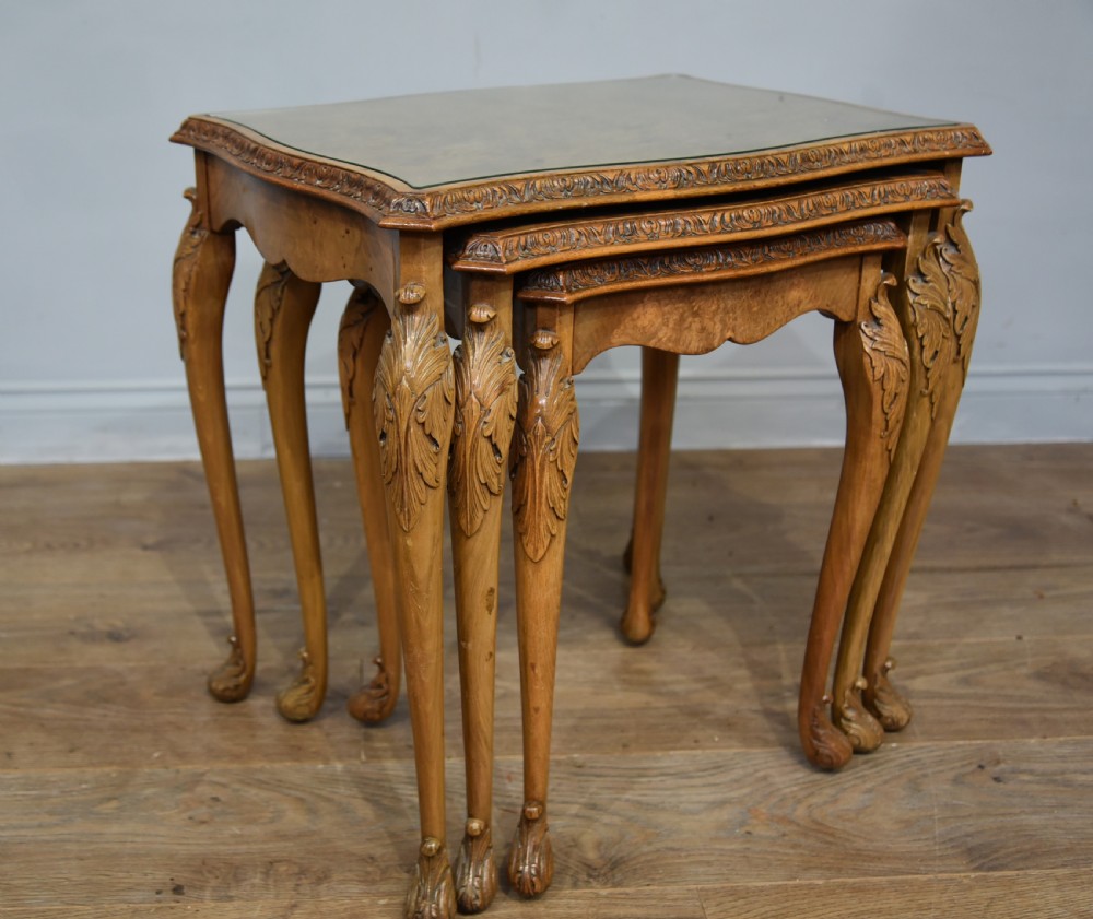 Queen Anne style walnut nest of three tables 