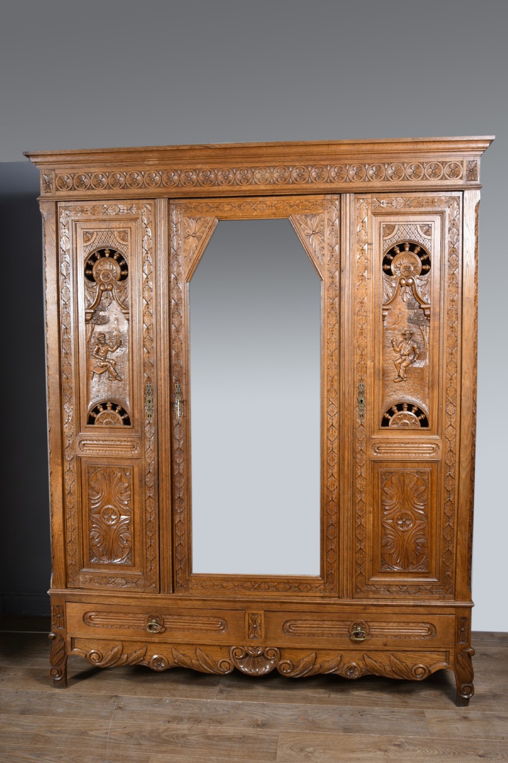 carved oak flat pack triple wardrobe 