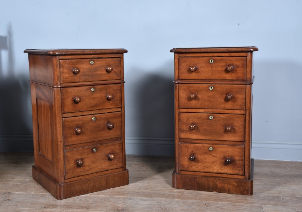 pair of Victorian bedside chests by Richardson & sons Hull 