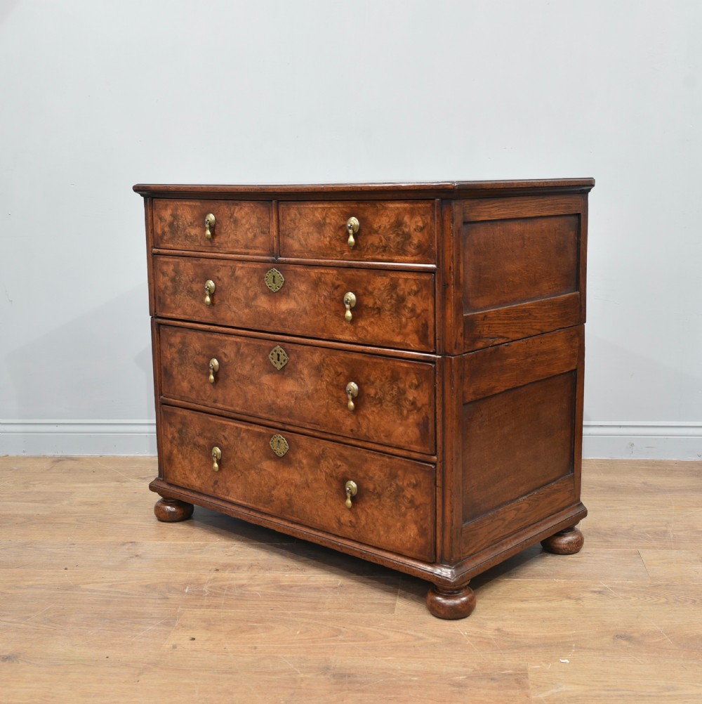 18th century Queen Anne walnut chest of drawers  View II