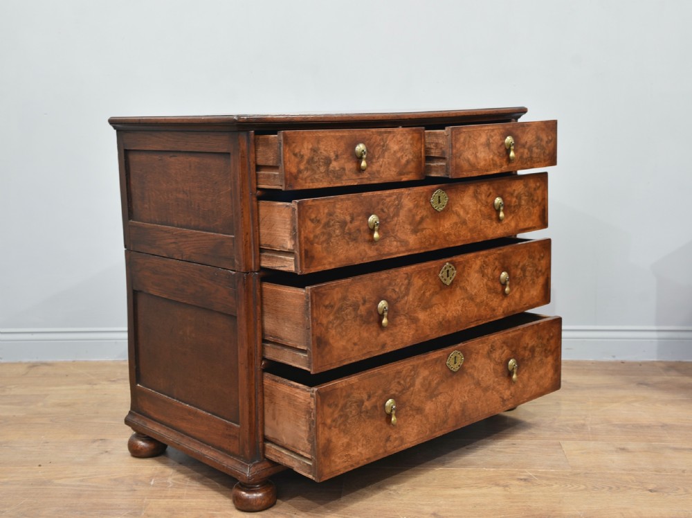 18th century Queen Anne walnut chest of drawers  View III