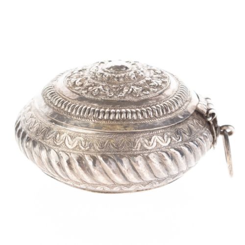 MALAYSIAN SILVER BETEL OR TOBACCO BOX FROM SUMATRA, INDONESIA