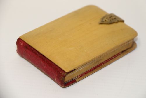 A RARE CHRYSTAL PALACE MAUCLINEWARE NOTE BOOK - ADDITIONAL PHOTO 5