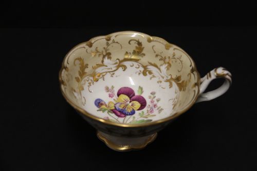 A SUPERB ENGLISH PORCELAIN DAVENPORT EARLY 19TH C CABINET TRIO - ADDITIONAL PHOTO 9