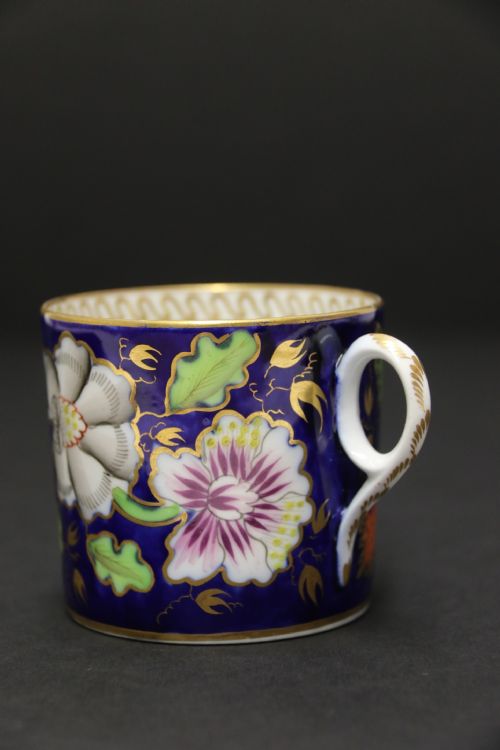 AN ENGLISH EARLY 19TH CENTURY NEWHALL PORCELAIN CABINET TRIO CIRCA 1815 - ADDITIONAL PHOTO 19