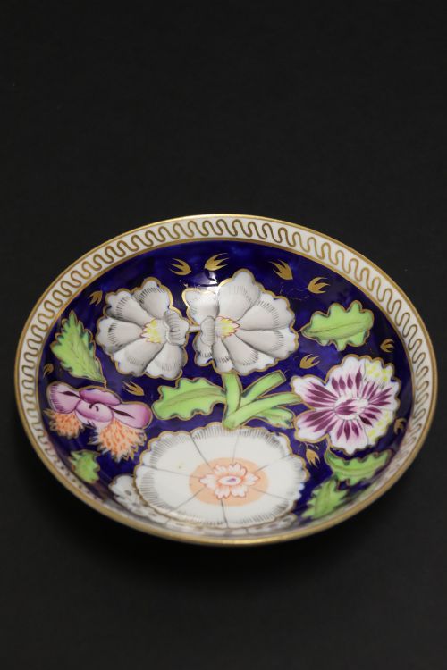 AN ENGLISH EARLY 19TH CENTURY NEWHALL PORCELAIN CABINET TRIO CIRCA 1815 - ADDITIONAL PHOTO 25