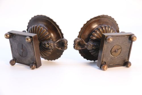 ANTIQUE ENGLISH REGENCY PERIOD CLASSICAL BRONZE URNS CIRCA 1820 - ADDITIONAL PHOTO 2