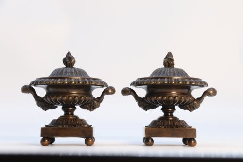 ANTIQUE ENGLISH REGENCY PERIOD CLASSICAL BRONZE URNS CIRCA 1820 - ADDITIONAL PHOTO 11