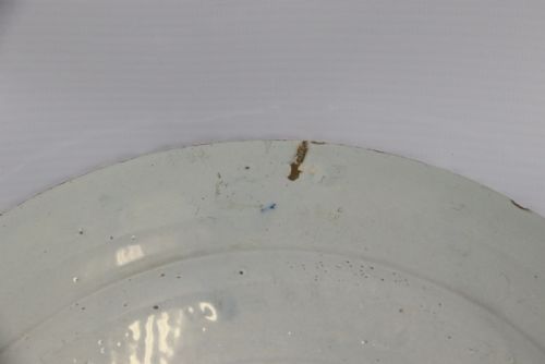 MID 18TH CENTURY BLUE AND WHITE ENGLISH DELFT CHARGER CIRCA 1750 - ADDITIONAL PHOTO 11