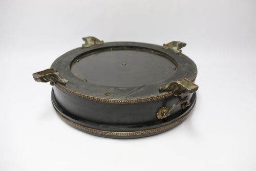 ANTIQUE 19TH CENTURY LARGE FRENCH ROULETTE WHEEL CIRCA 1880 WITH THE ORIGINAL FELT TABLE CLOTH - ADDITIONAL PHOTO 2