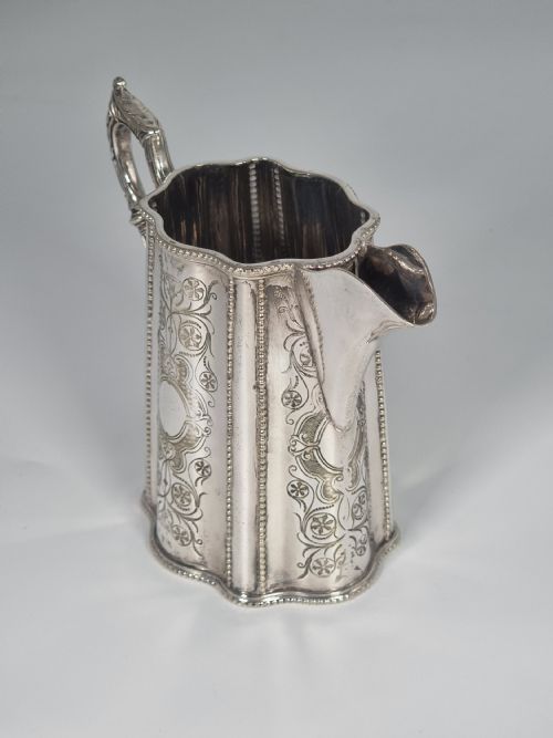 AN ENGLISH VICTORIAN SILVER PLATED TEACOFFEE SET LARGE AND ORNATE DECORATIVE FOUR PIECE SET - ADDITIONAL PHOTO 15