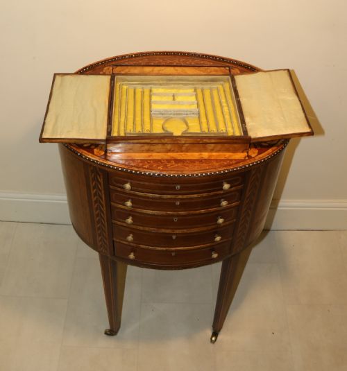 A RARE AND EXQUISITE GEORGE III LADIES WORKTABLE WITH MULTIPLE SECRET RISING COMPARTMENTS - ADDITIONAL PHOTO 15