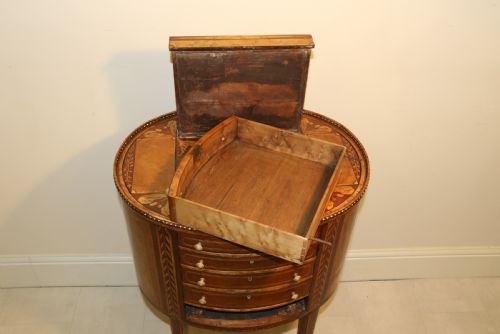 A RARE AND EXQUISITE GEORGE III LADIES WORKTABLE WITH MULTIPLE SECRET RISING COMPARTMENTS - ADDITIONAL PHOTO 18