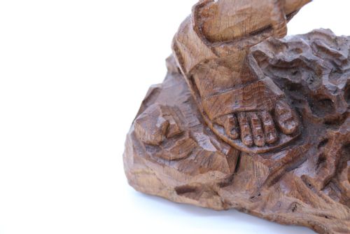 ARTS AND CRAFTS HAND CARVED GOLDEN OAK ANGLO SAXON FARM WORKER - ADDITIONAL PHOTO 14