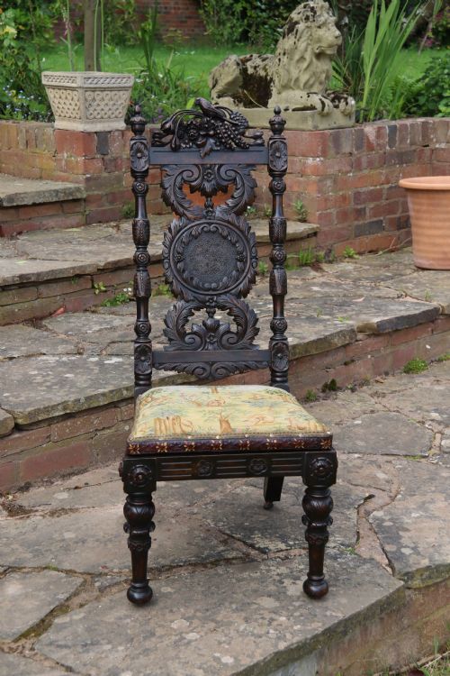 19TH CENTURY ORNATELY CARVED WALNUT HIGH BACKED CHAIR - ADDITIONAL PHOTO 2
