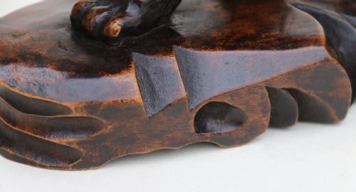 ANTIQUE JAPANESE MEIJI PERIOD CARVED HARDWOOD OKIMONO OF A PROWLING TIGER - ADDITIONAL PHOTO 15