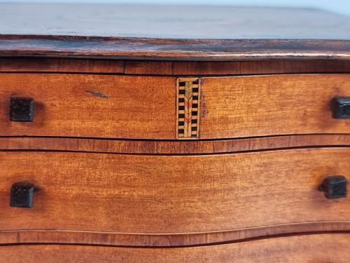 A MINIATURE 18TH C ENGLISH SERPENTINE CHEST OF DRAWERS VENEERED IN SATINWOOD WITH MARQUETRY SIGNED AND DATED 1907 - ADDITIONAL PHOTO 28