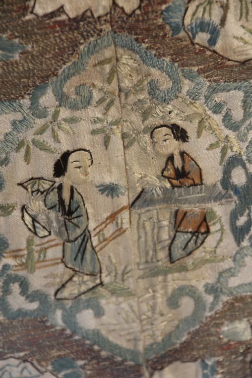 ANTIQUE CHINESE CARVED HARDWOOD AND SILK EMBROIDERED TRAY CIRCA 1860 - ADDITIONAL PHOTO 16