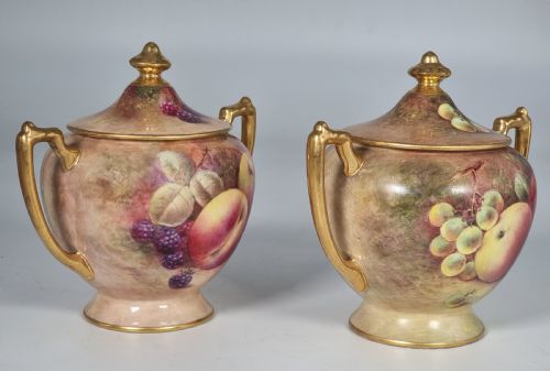 A PAIR OF COALPORT VASES HAND PAINTED WITH FRUIT BY RICHARD BUDD - ADDITIONAL PHOTO 4