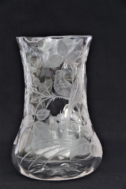 A VERY FINE STOURBRIDGE HAND WHEEL ENGRAVED GLASS VASE ENGLISH CIRCA 1890 - ADDITIONAL PHOTO 3