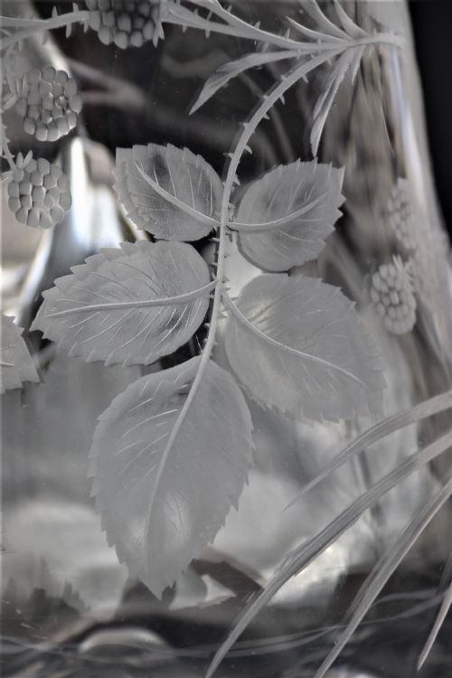 A VERY FINE STOURBRIDGE HAND WHEEL ENGRAVED GLASS VASE ENGLISH CIRCA 1890 - ADDITIONAL PHOTO 12