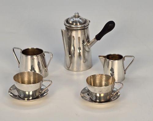 A RARE EDWARDIAN SOLID SILVER MINIATURE CHOCOLATE POT SET - ADDITIONAL PHOTO 2