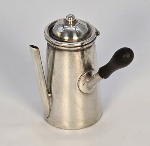 A RARE EDWARDIAN SOLID SILVER MINIATURE CHOCOLATE POT SET - ADDITIONAL PHOTO 5
