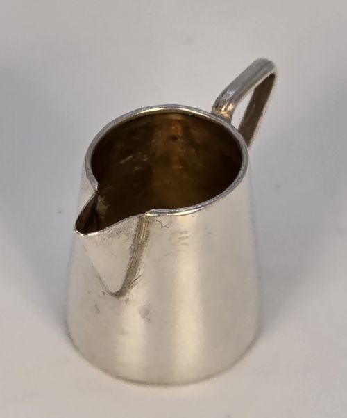 A RARE EDWARDIAN SOLID SILVER MINIATURE CHOCOLATE POT SET - ADDITIONAL PHOTO 14