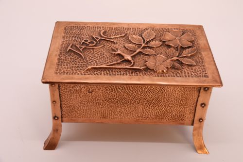 AN ARTS AND CRAFTS PERIOD COPPER CIGAR BOX CIRCA 1900 - ADDITIONAL PHOTO 14