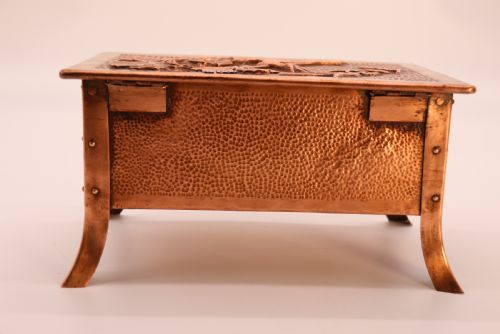 AN ARTS AND CRAFTS PERIOD COPPER CIGAR BOX CIRCA 1900 - ADDITIONAL PHOTO 16