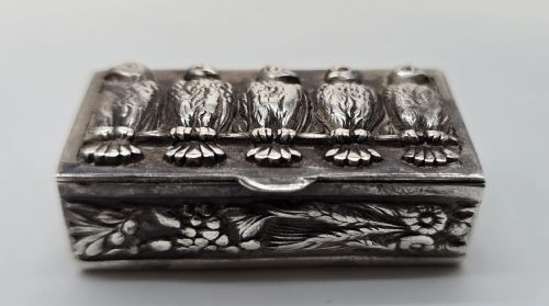 19TH CENTURY HEAVY CAST SILVER SNUFF BOX C1880 - ADDITIONAL PHOTO 2