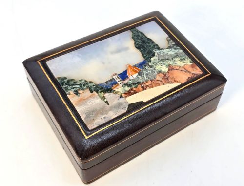 fig 1. A fine Italian Pietra Dura box