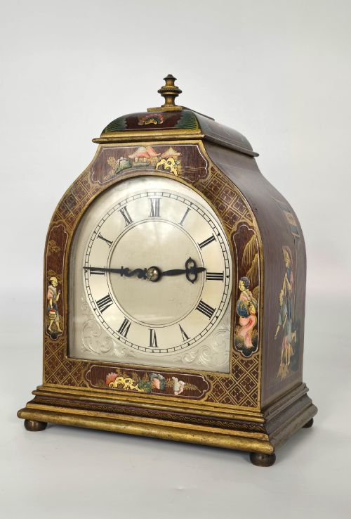 fig 2. A rare small Chinese style chinoiserie lacquered bracket/mantel clock