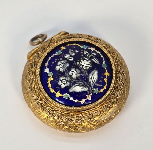 A French Mid 19th C Ladies Gilt and Enamel Patch Box