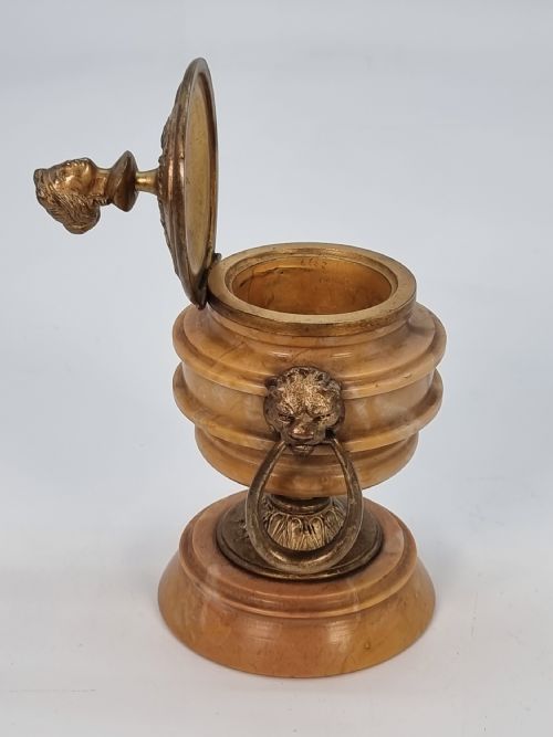 A FRENCH GILT BRONZE AND MARBLE INKWELL CIRCA 1870 - ADDITIONAL PHOTO 8